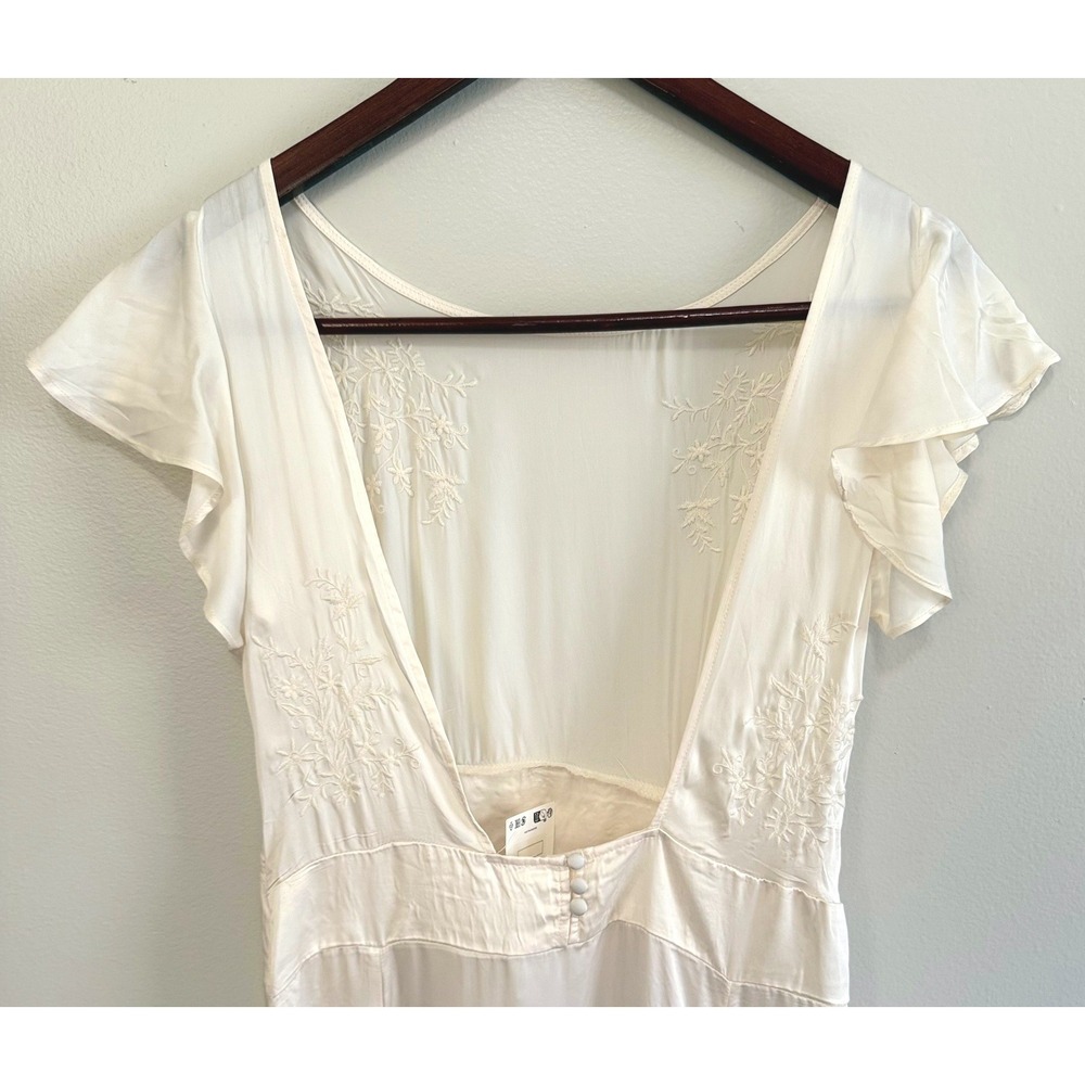 Zara Home Cream Satin Embroidered Flutter Sleeve Open Back Nightgown SZ L NWT - Picture 5 of 11